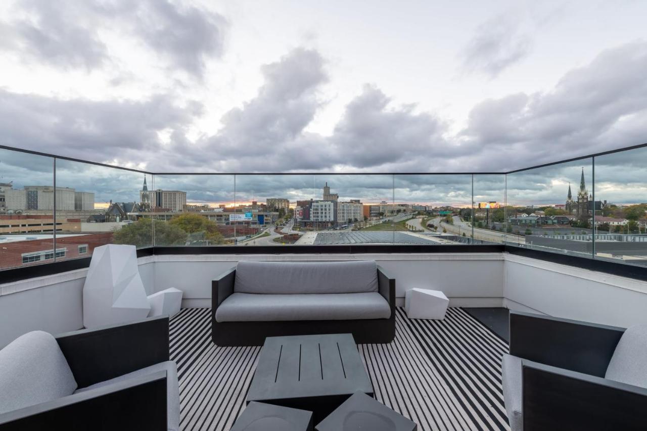 Flexhome Skywalk To Fiserv 1Br Apt U5 Милуоки Экстерьер фото