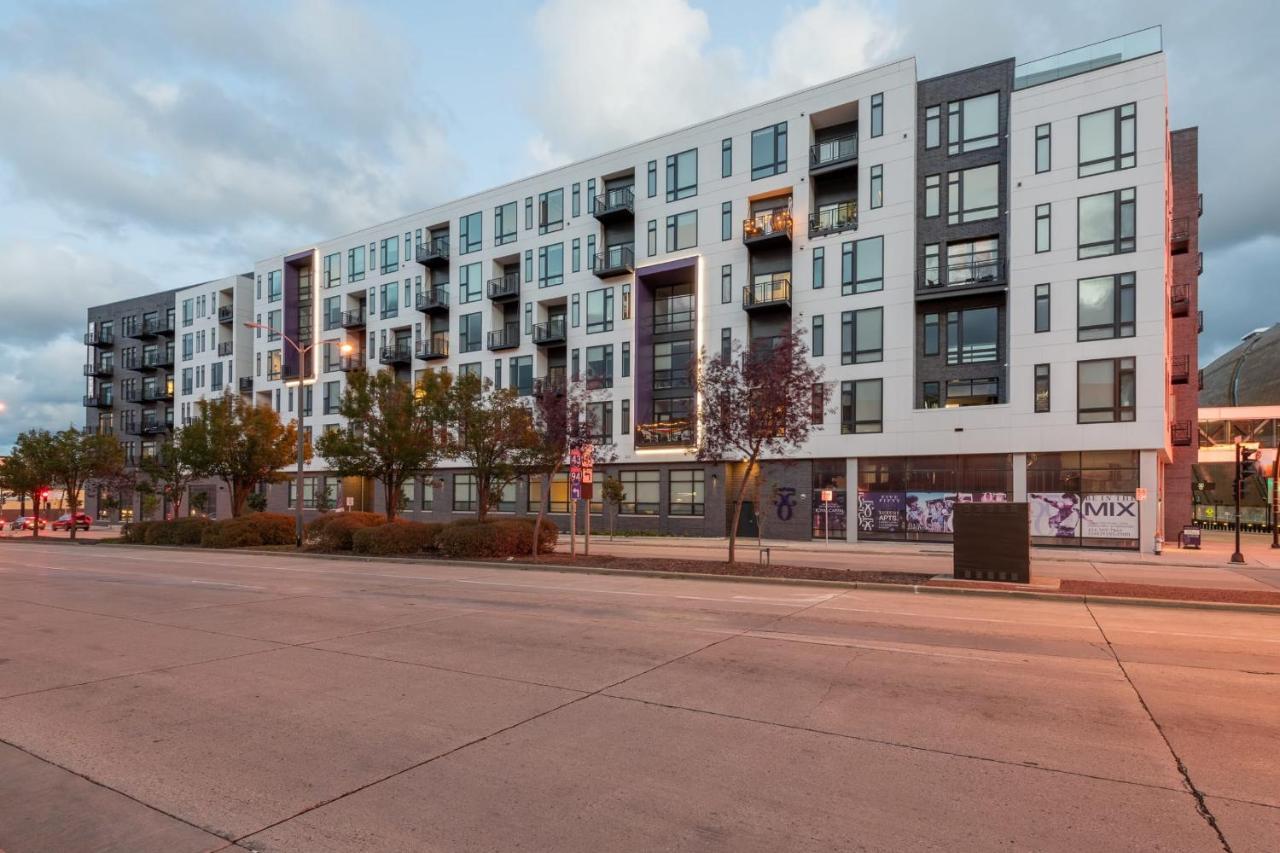 Flexhome Skywalk To Fiserv 1Br Apt U5 Милуоки Экстерьер фото